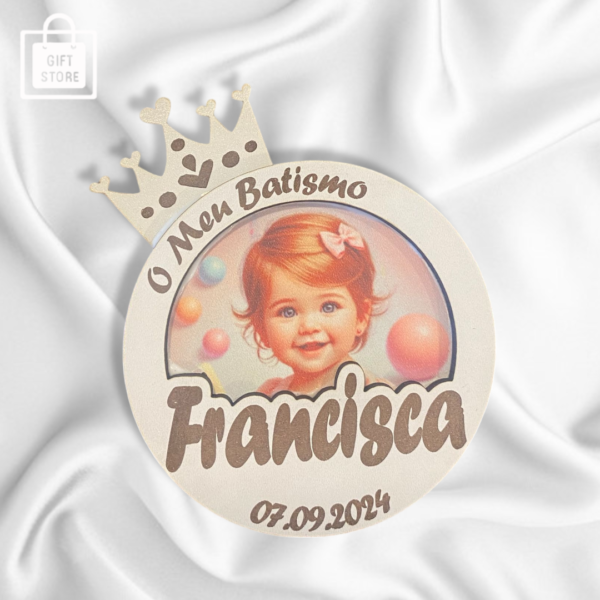 Lembrança redonda com coroa para Batismo / Pai nosso / Comunhão / Profissão de Fé /Aniversário com foto e íman