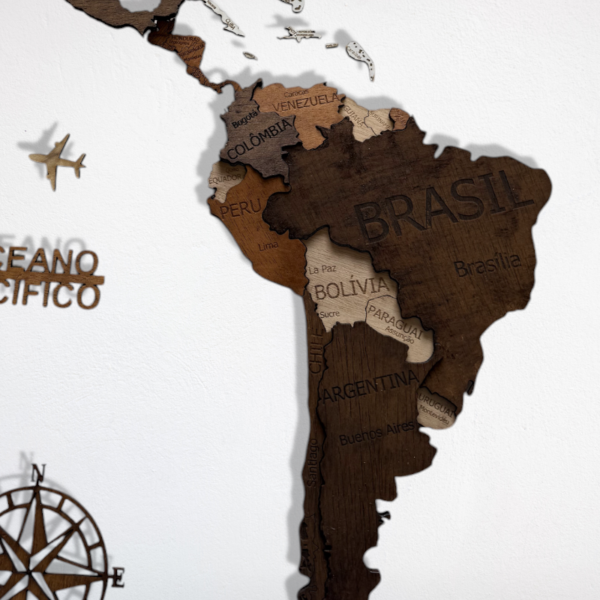 Mapa mundo em Madeira 3D – Edição Premium Colorida - Image 4
